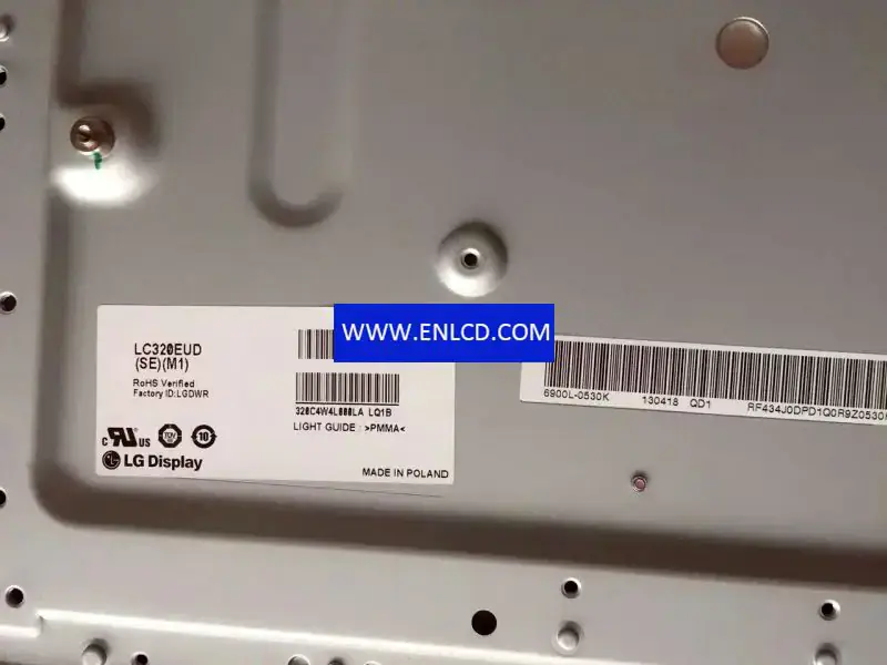 Remplacement du panneau LCD LC320EUD-SEM1 LG Display pour écran tactile