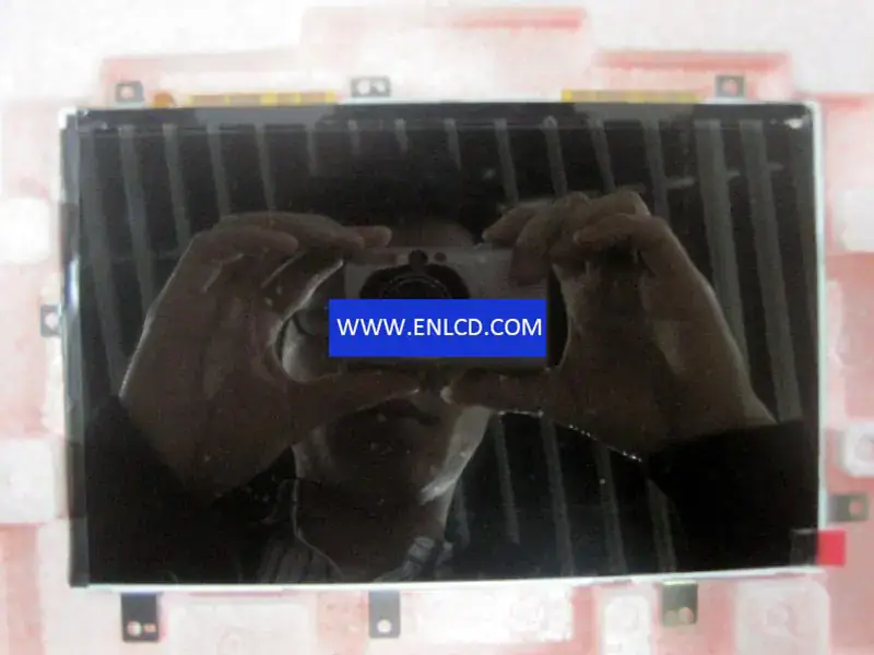 LG Display LD070WS2-SL02 LCD