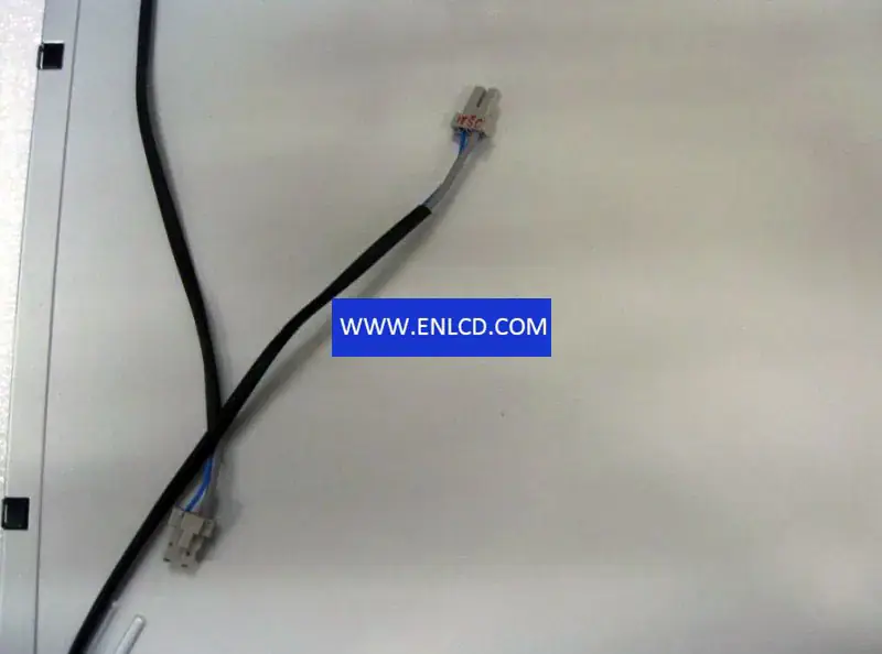 Sostituzione del pannello LCD del display LG LM185WH1-TLD3