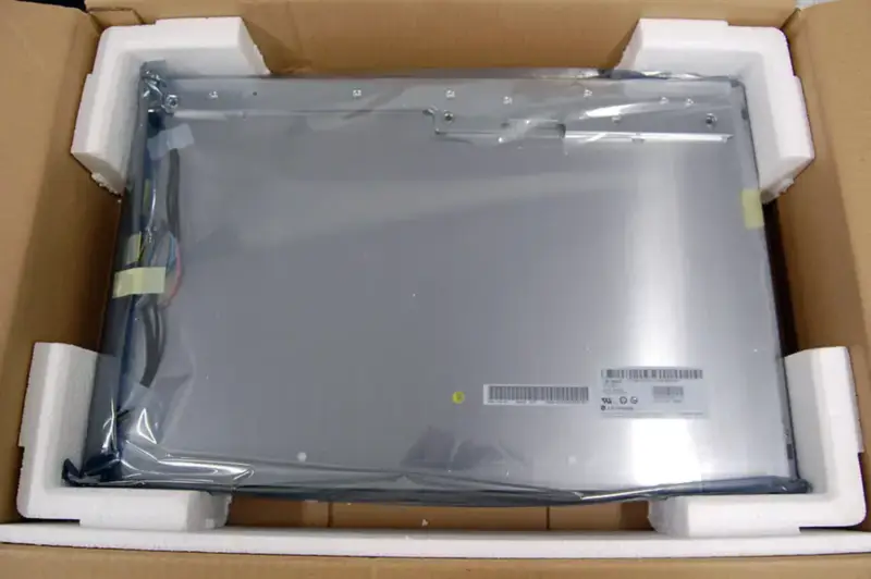 LG Display LM220WE1-TLE1 LCD