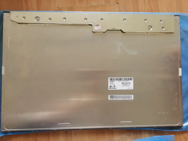 LG Display LM240WU8-SLA2 LCD