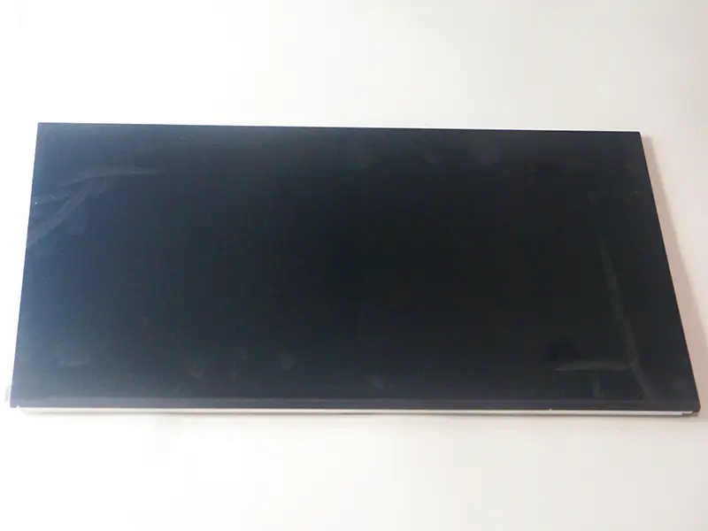 Remplacement de l'écran LCD LG LM270WFA-SSA1