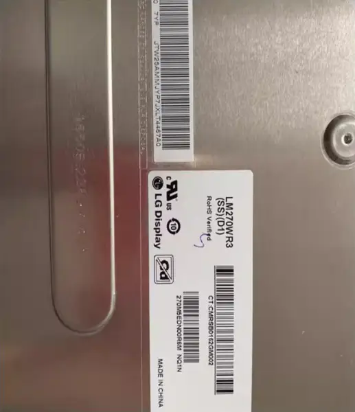 Remplacement du panneau LCD LG LM270WR3-SSD1