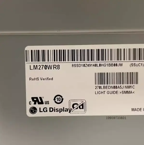 Remplacement de l'écran LCD LM270WR8-SSC1 de LG