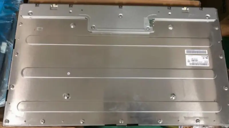 Remplacement de l'écran LCD LG LM315WR1-SSB2