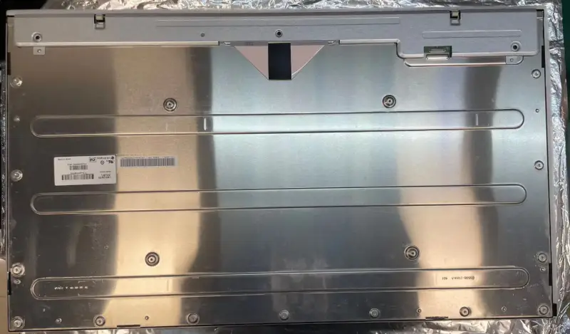 Remplacement du panneau LCD LG LM315WR5-SSB1