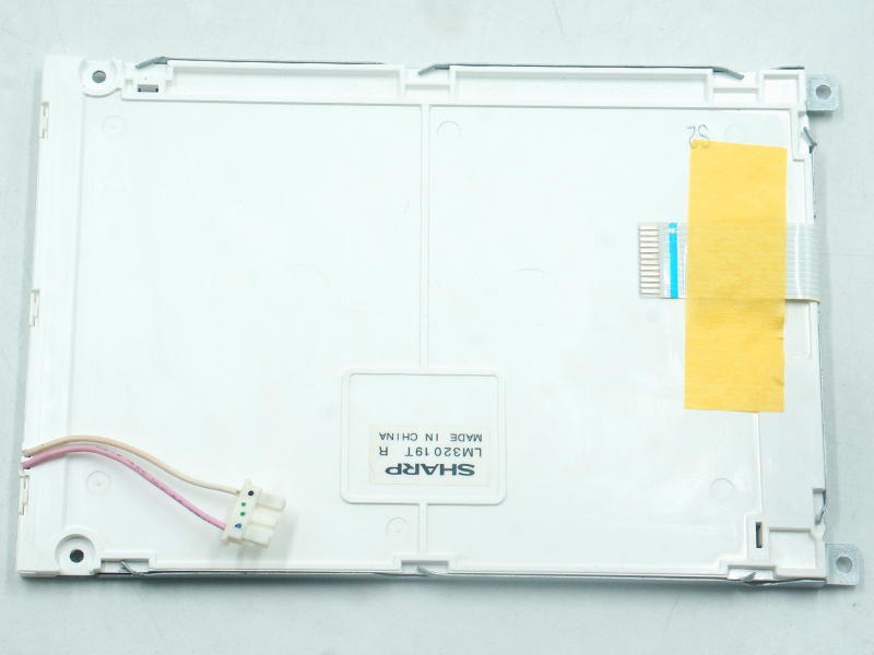 Sharp LM32019T LCD