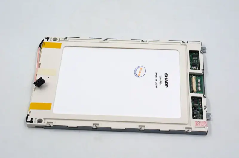 Sharp LM64P101 LCD