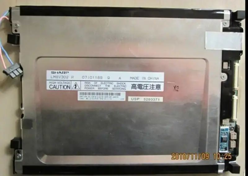 Sharp LM8V30 LCD