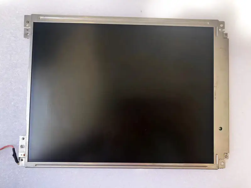 LG Semicon LP104V2 LCD