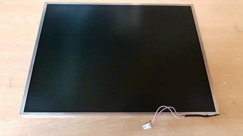 LG Display LP133X8-A2AC LCD panel