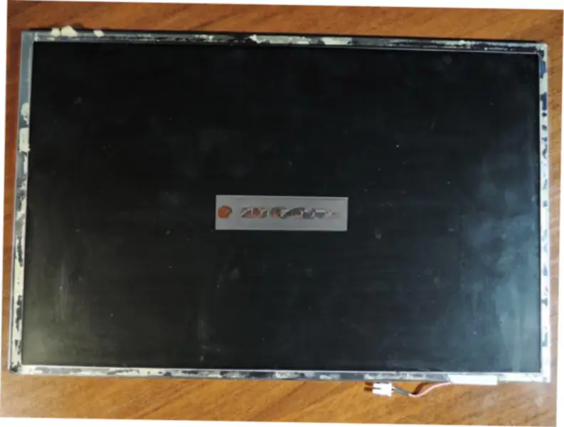 LG Display LP141WX3-TLP2 LCD