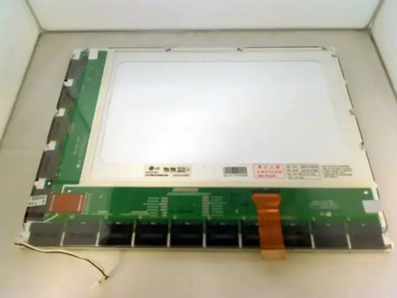 LG Electronics LP141X1 LCD