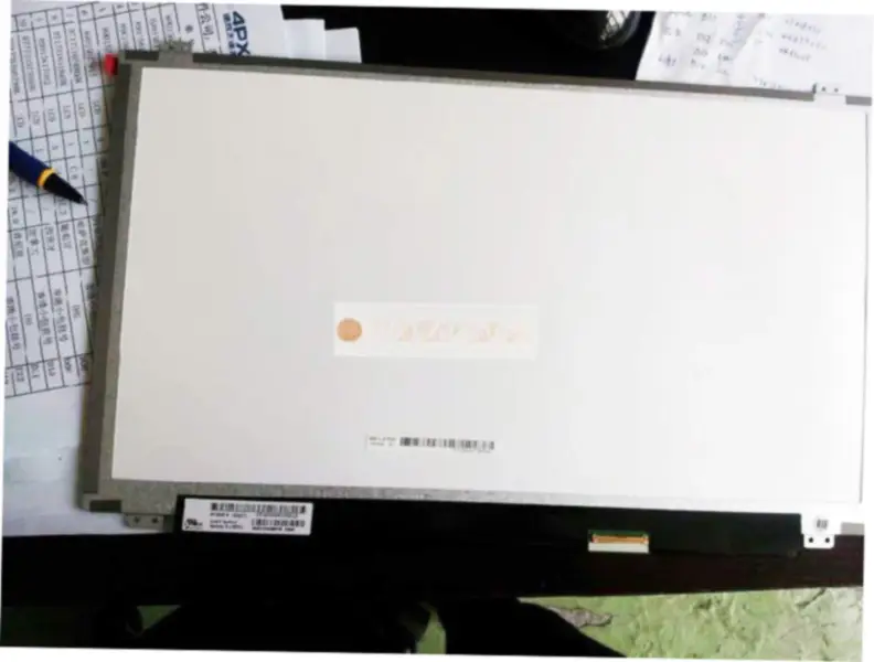LG Display LP156WF4-SLC1 LCD