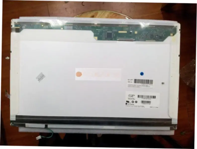 LG Display LP171WP4-TLN2 LCD