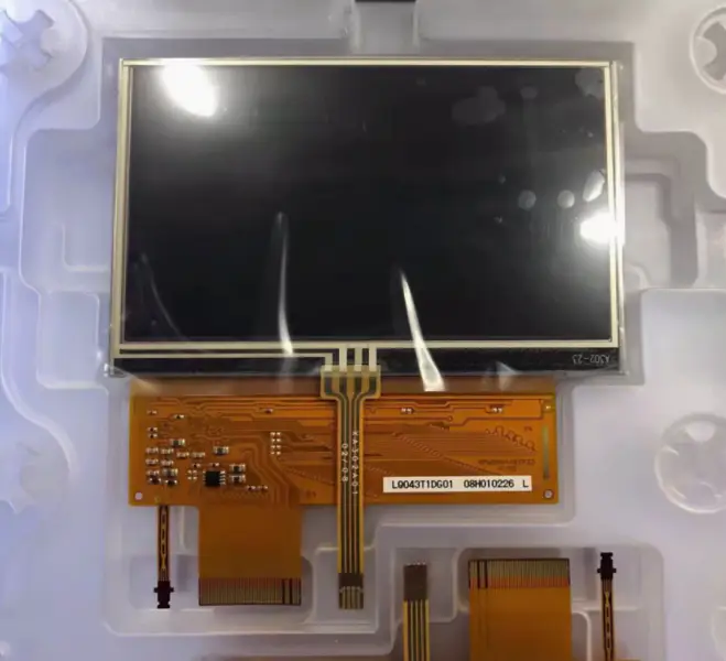 Sharp LQ043T1DG01 LCD