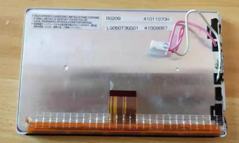 LQ050T3GG01 SHARP LCD panel replacement for Portable DVD Player