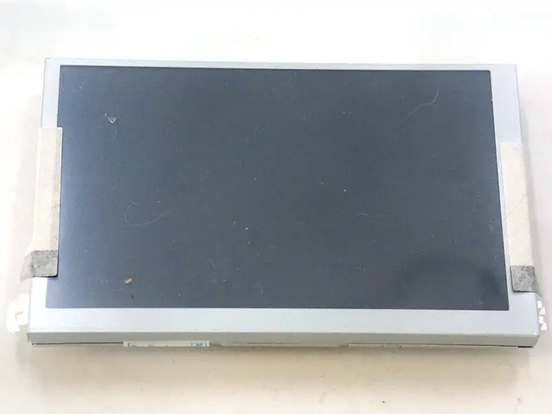 Sharp LQ050T5DG01 LCD