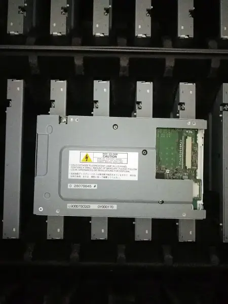 LQ065T5CGQ3 Zamiennik panelu LCD firmy SHARP do wyświetlacza samochodowego