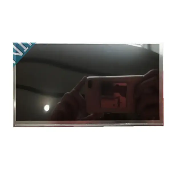 Sharp LQ070Y5DG13 LCD