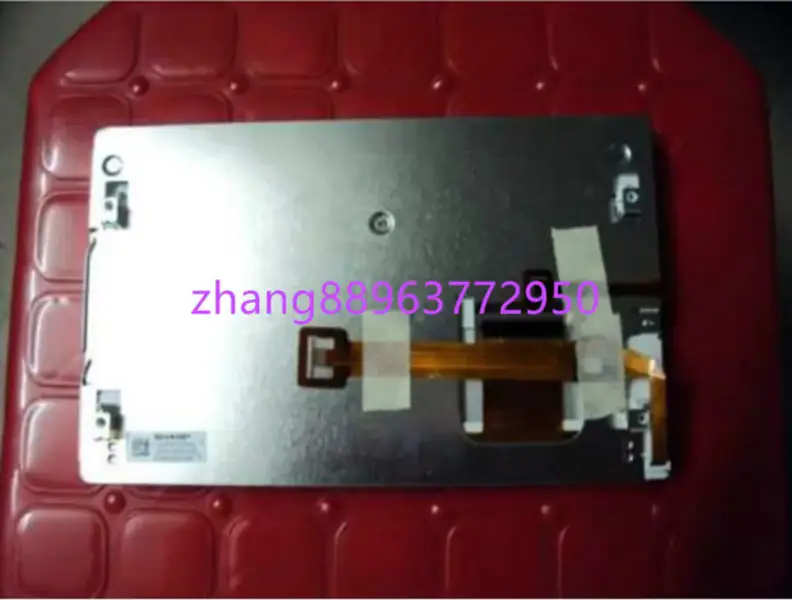Sharp LQ080Y5DE30 LCD