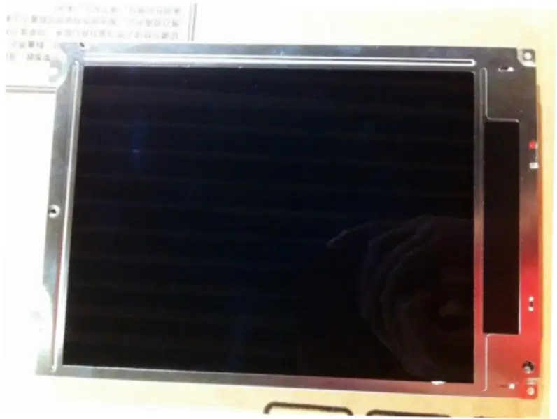 Sharp LQ084V1DG21 LCD