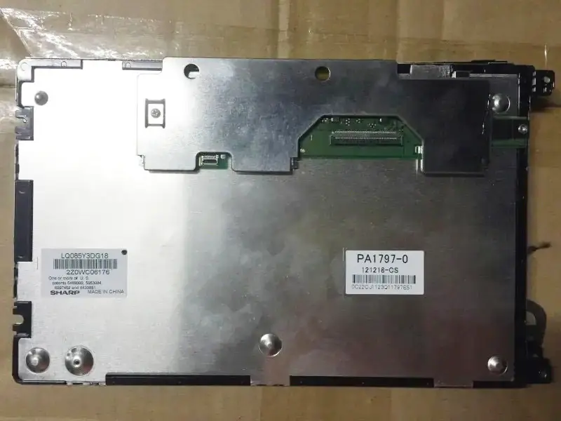 Sharp LQ085Y3DG18 LCD