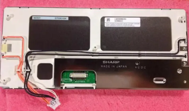 Sharp LQ088H9DZ03 LCD