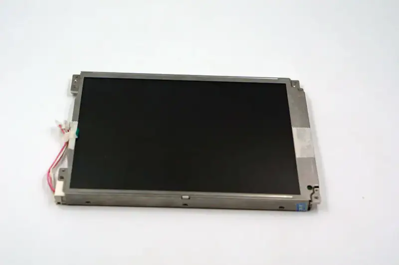 Remplacement du panneau LCD SHARP LQ104V1DG51 pour applications industrielles