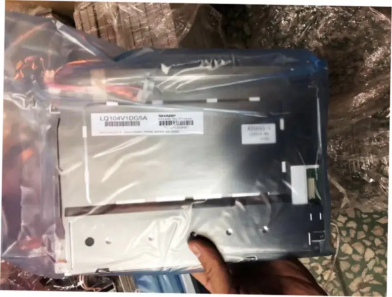 Sharp LQ104V1DG5A LCD