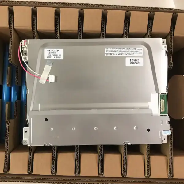 Remplacement du panneau LCD SHARP LQ10D368 pour applications industrielles