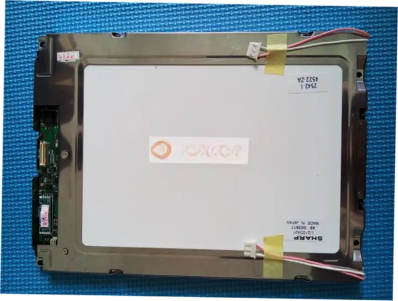 Sharp LQ10D421 LCD