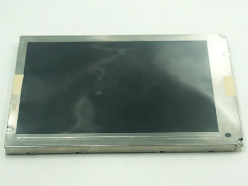 Sharp LQ121S1DG11 LCD