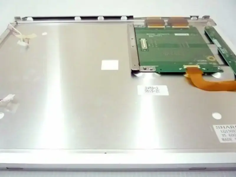 LQ150X1DG14 SHARP LCD panelinin değiştirilmesi