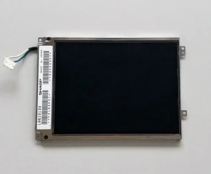 Sharp LQ61D133 LCD