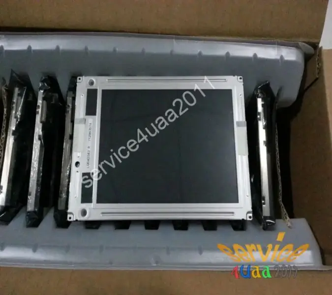 Sharp LQ64D142 LCD