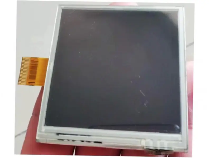 Sharp LS024B7DW51 LCD