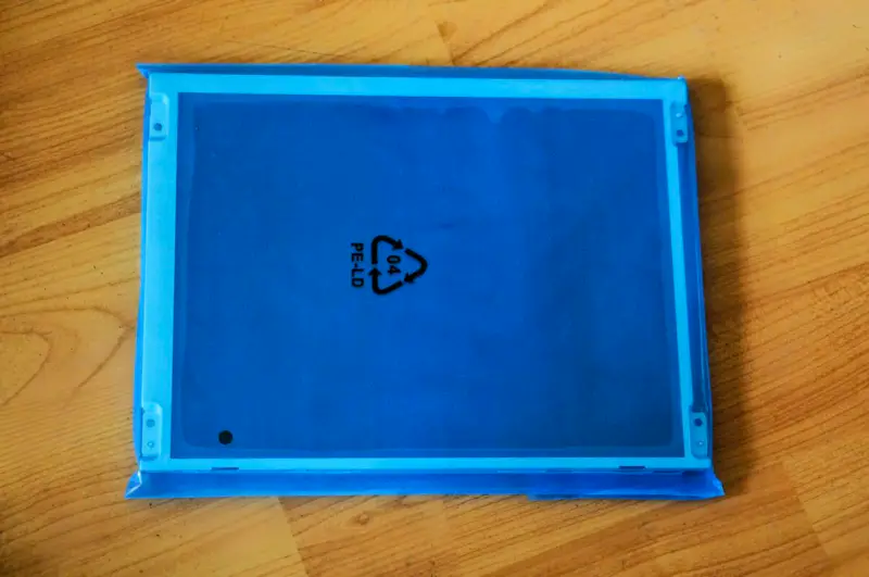 Toshiba Mobile Display LT104AC54000 LCD