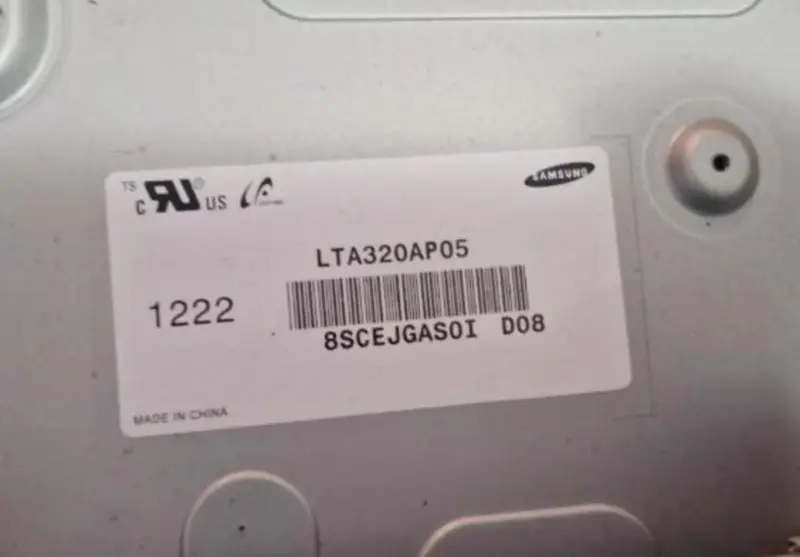 Remplacement du panneau LCD Samsung LTA320AP05 pour téléviseurs