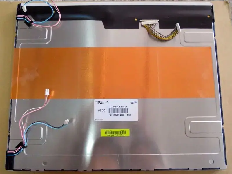 Samsung LTB190E3-L01 LCD