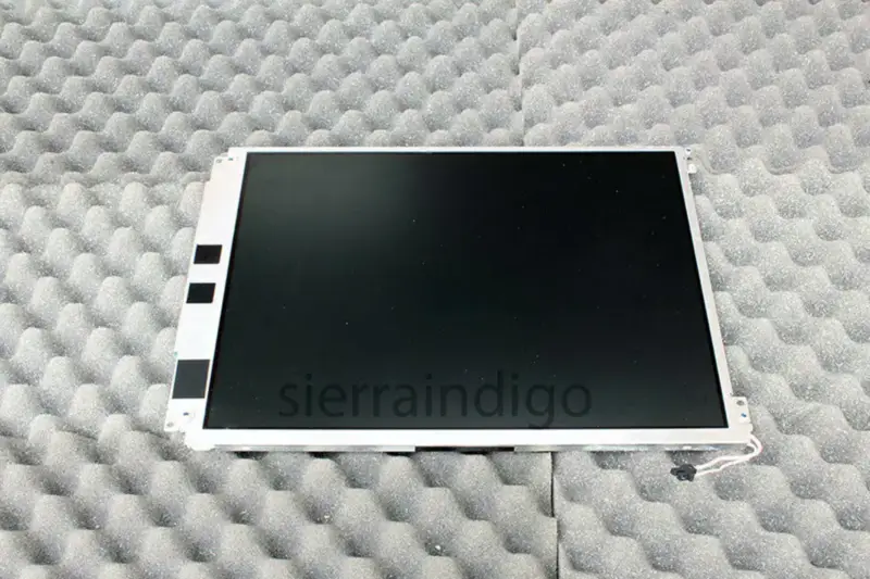 TOSHIBA LTM10C314 LCD