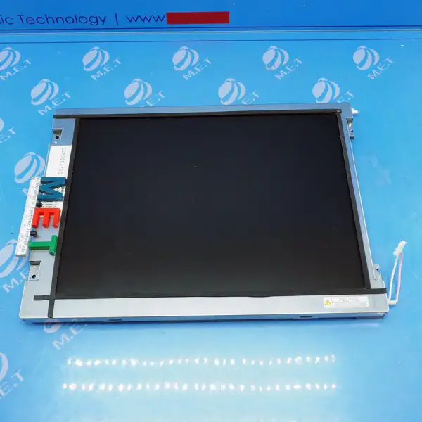 TOSHIBA LTM12C275C LCD