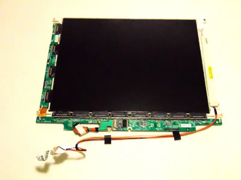 TOSHIBA LTM12H284 LCD