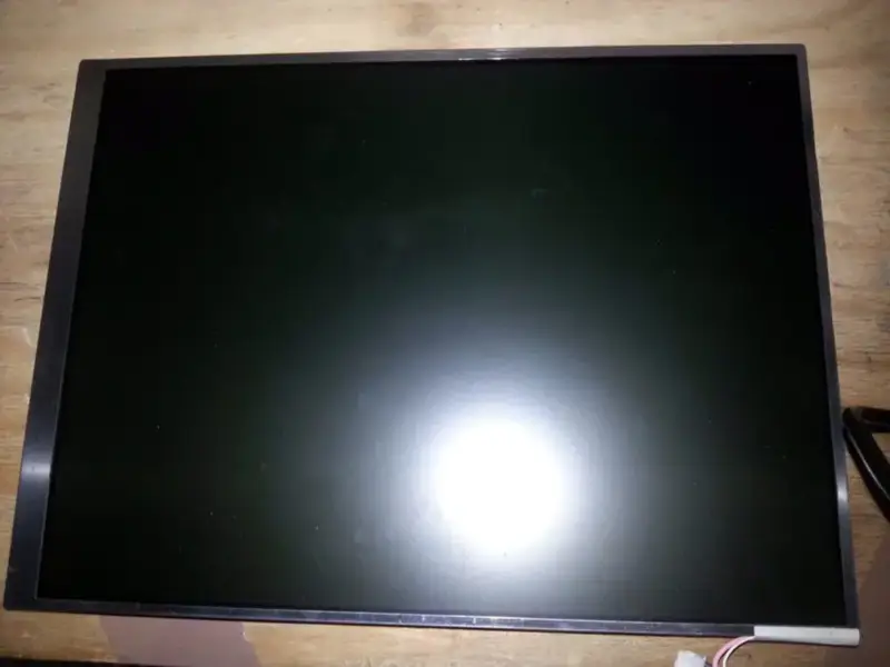 東芝 LTM13C417 液晶顯示器