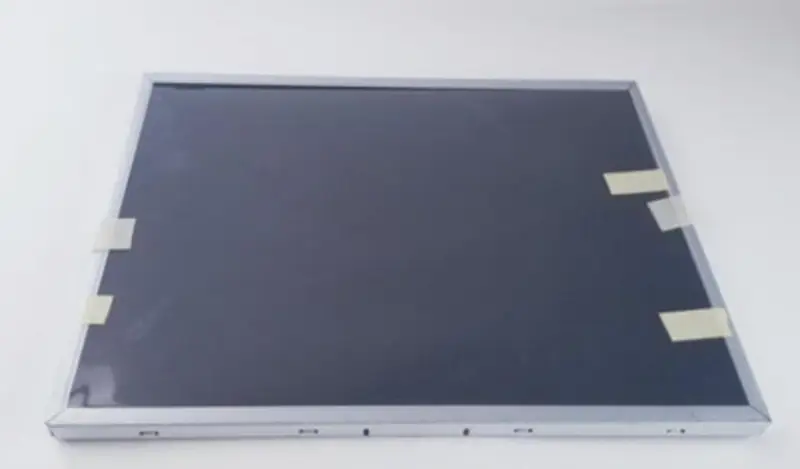Samsung LTM170EU-L31 LCD