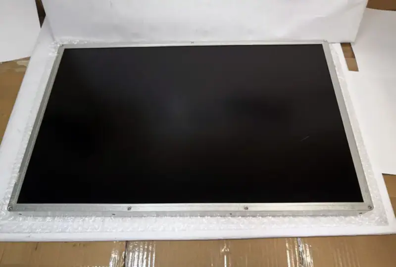 Samsung LTM300M1-P01 LCD