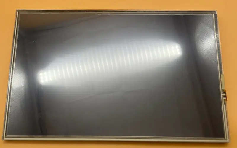 Remplacement du panneau LCD Samsung LTN121W1-L03