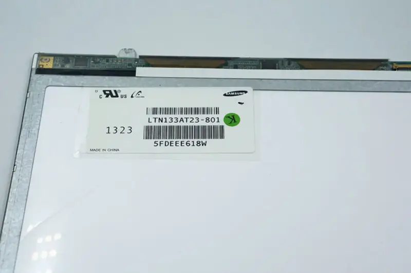 Remplacement du panneau LCD Samsung LTN133AT23-801 pour ordinateur portable