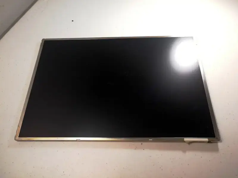 Samsung LTN152W3-L01 LCD