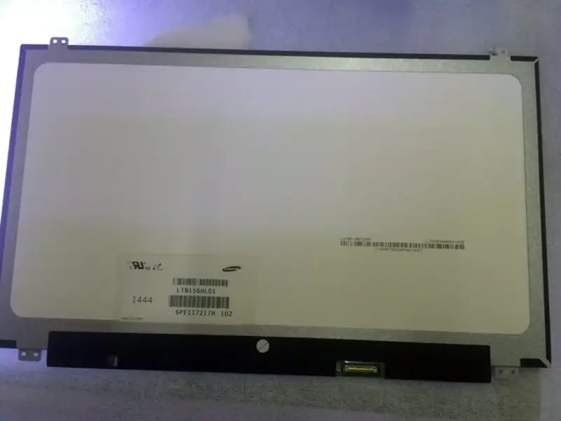 Remplacement du panneau LCD Samsung LTN156HL01-102 pour ordinateur portable